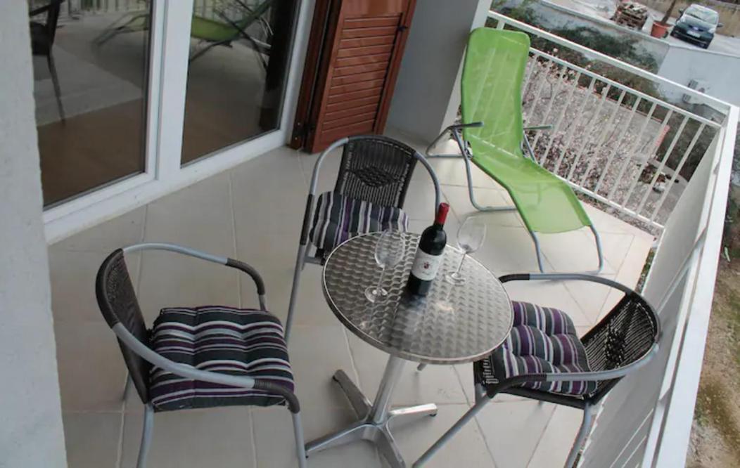 Apartment Mia - Spacious Apartment On 85 M2 With Beautiful Sea View Trogir Buitenkant foto