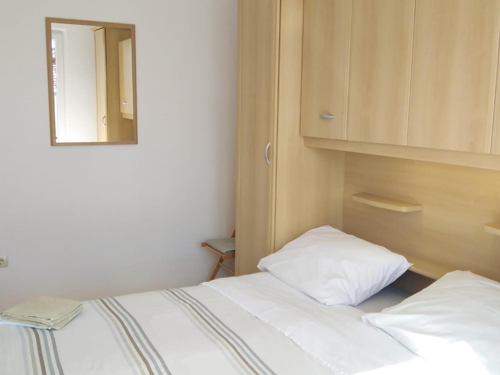 Apartment Mia - Spacious Apartment On 85 M2 With Beautiful Sea View Trogir Buitenkant foto