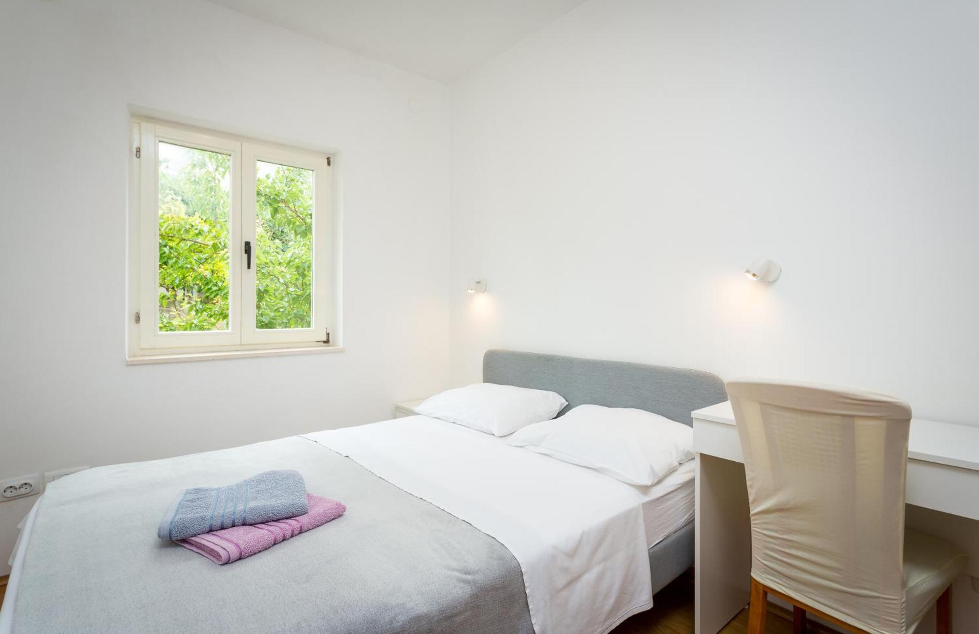 Apartment Mia - Spacious Apartment On 85 M2 With Beautiful Sea View Trogir Buitenkant foto