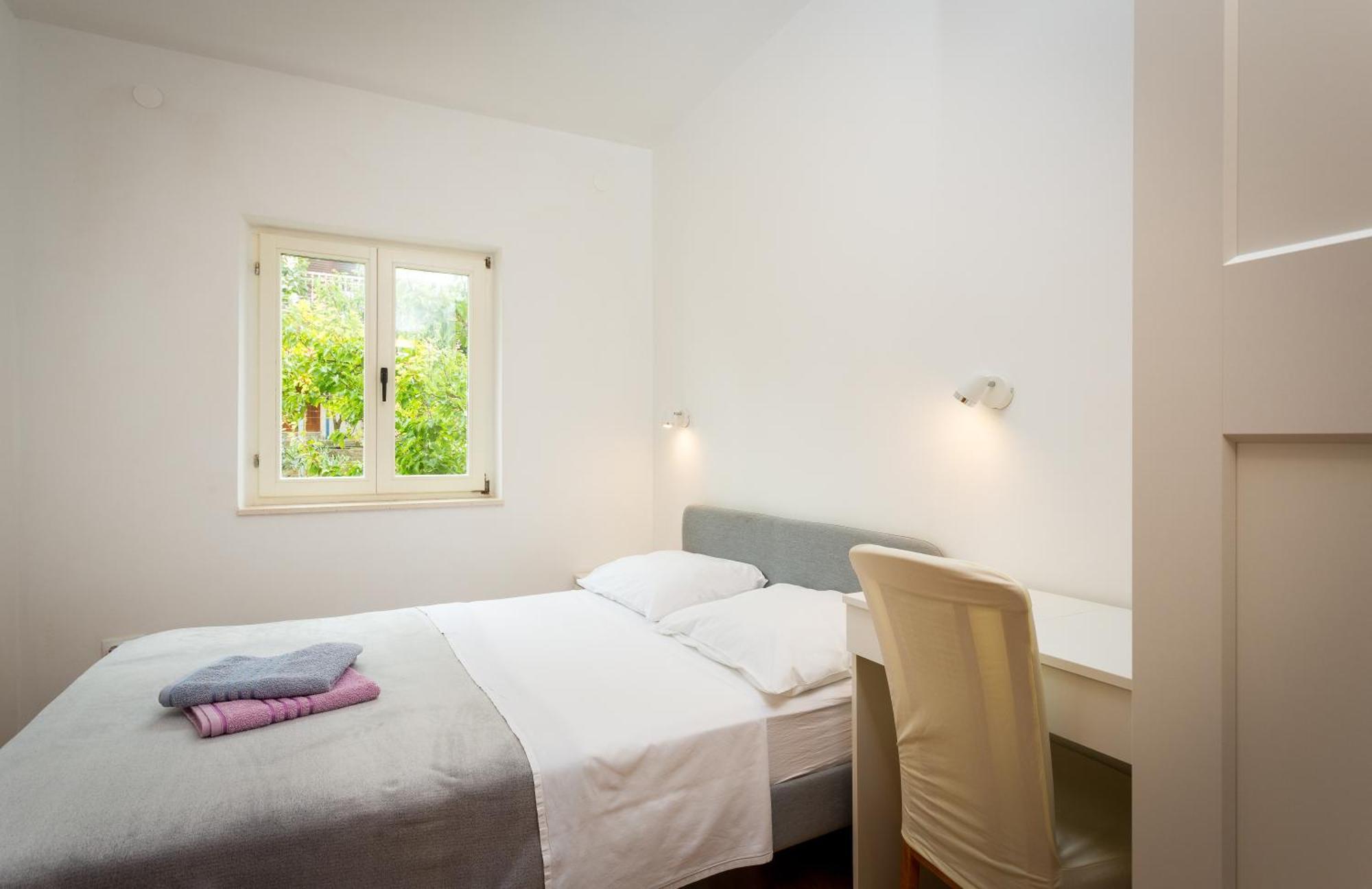 Apartment Mia - Spacious Apartment On 85 M2 With Beautiful Sea View Trogir Buitenkant foto