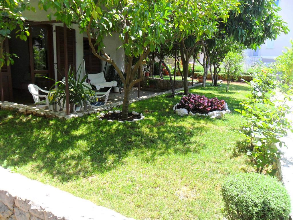 Apartment Mia - Spacious Apartment On 85 M2 With Beautiful Sea View Trogir Buitenkant foto